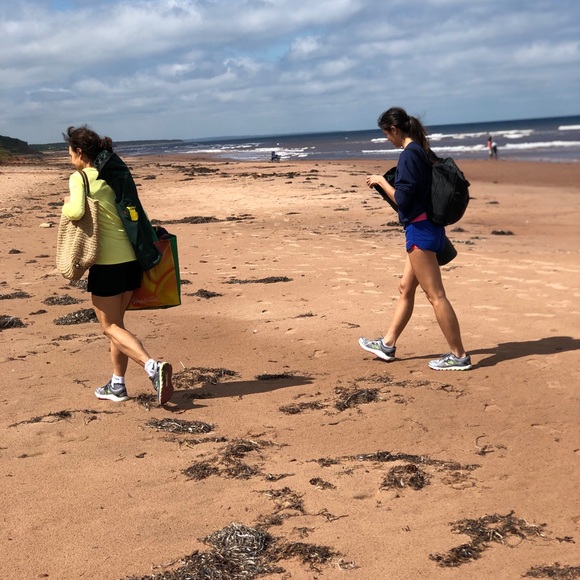 Meet your Posher, Natalie - Picture 1 of 1